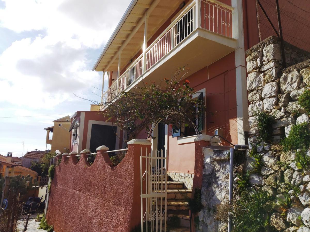 Traditional Panoramic Sea View House Lákones Esterno foto