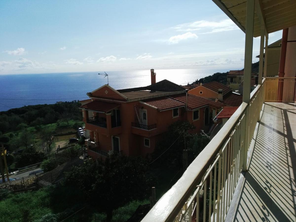 Traditional Panoramic Sea View House Lákones Esterno foto