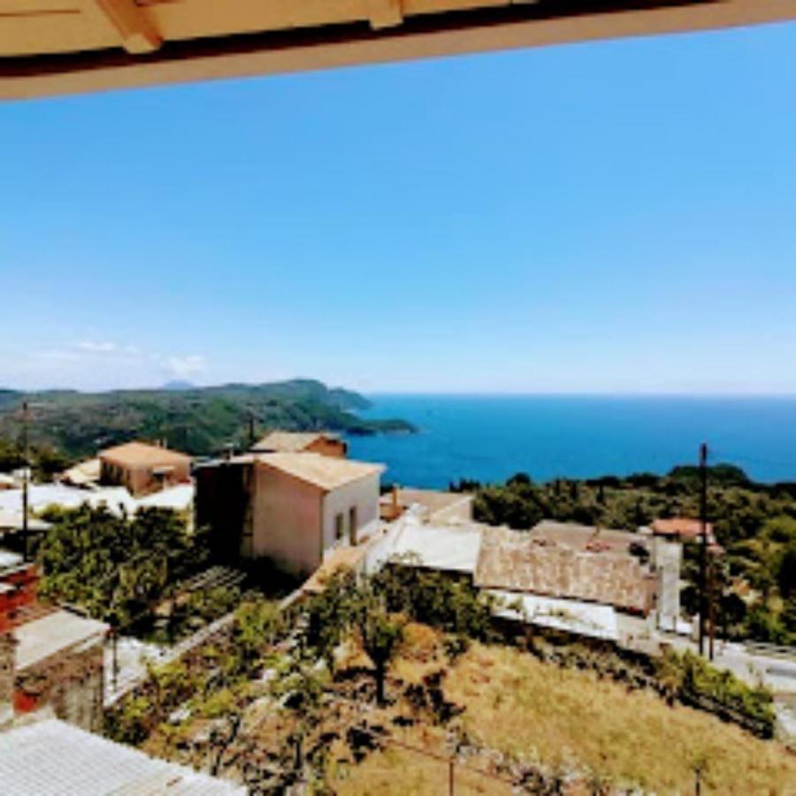 Traditional Panoramic Sea View House Lákones Esterno foto